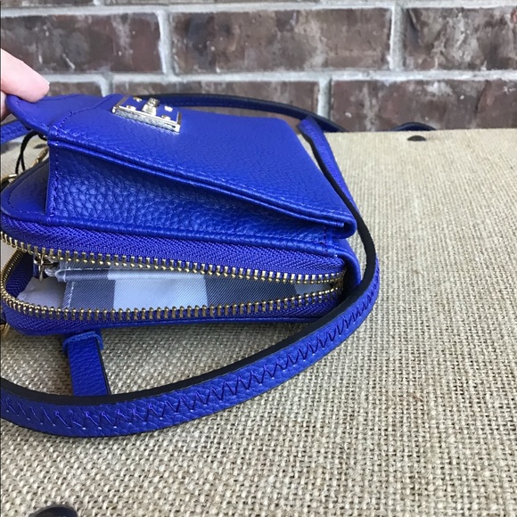 Kate Landry Phone Wallet Crossbody/Wristlet - Picture 4 of 8